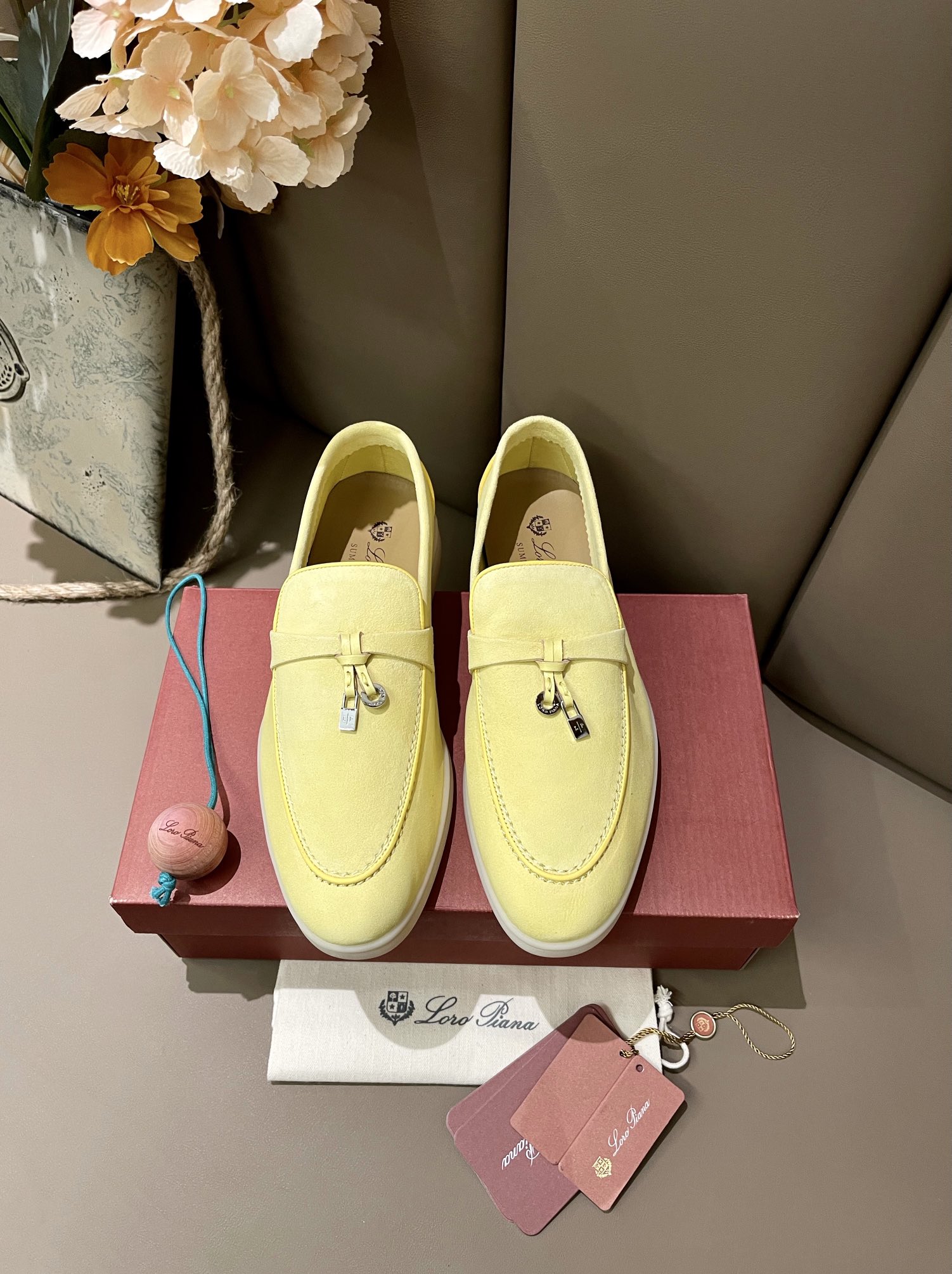 Loro Piana shoes 168 - vstockx