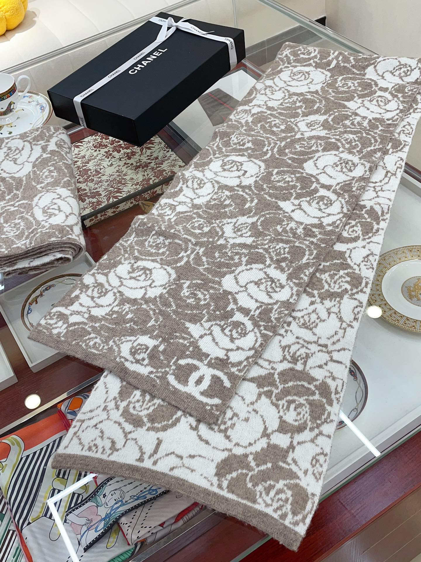 Streetwear Scarf CHANEL 328851 SIZE:30*180cm - vstockx