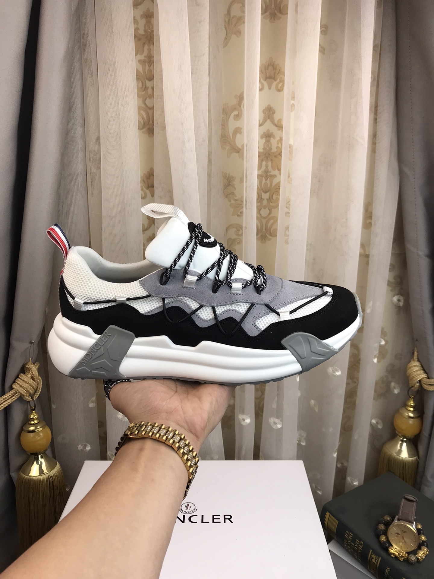 Moncler Compassor Sneaker 3 - vstockx