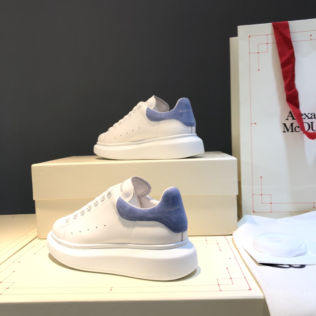 Alexander McQueen Oversized White Electric Blue (W) - vstockx