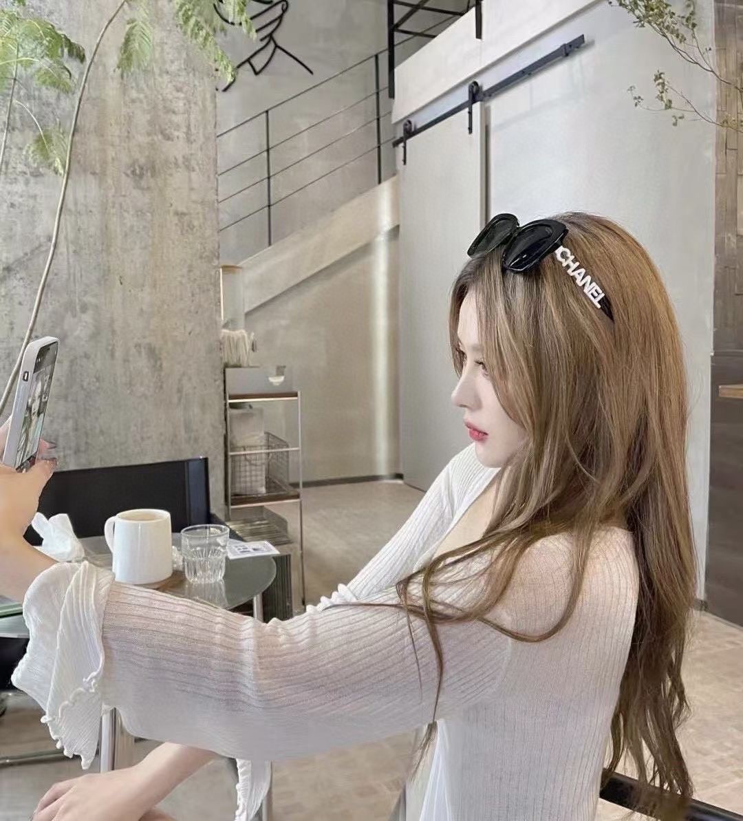 Sunglasses Chanel CH5422B - vstockx