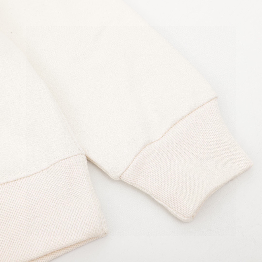 Clothes Gucci 322 - vstockx