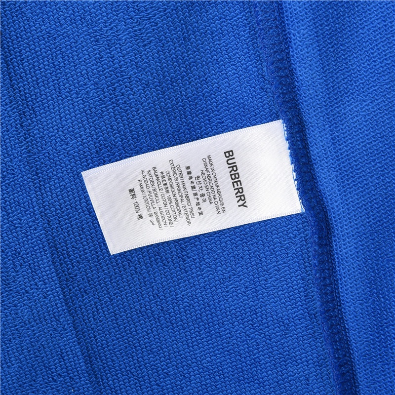 Clothes Burberry 693 - vstockx