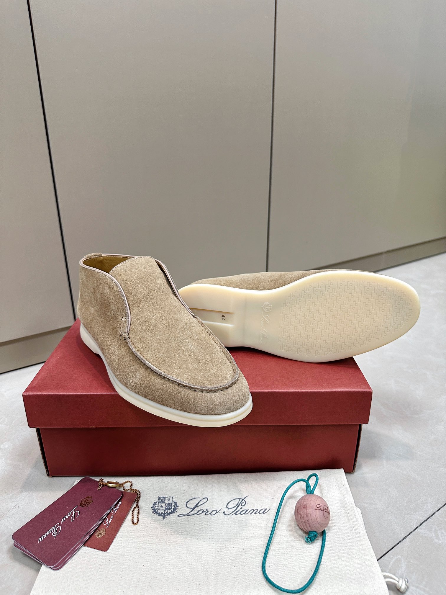 Loro Piana shoes 206 - vstockx