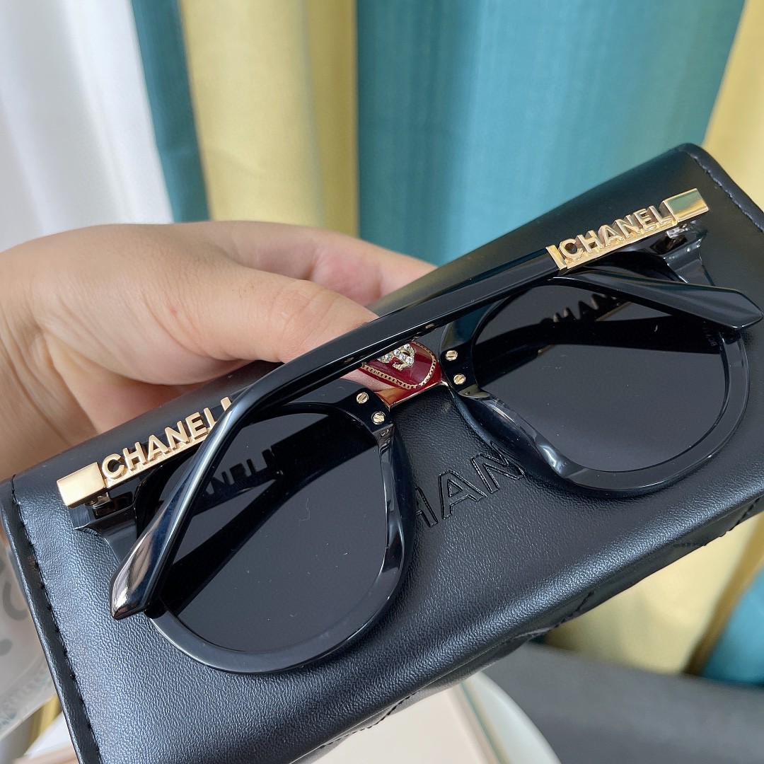 Sunglasses Chanel CH6092 size:61��19-145 - vstockx