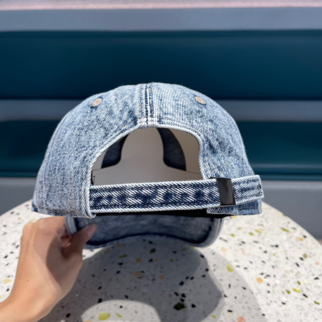 Hat Chanel 8 - vstockx