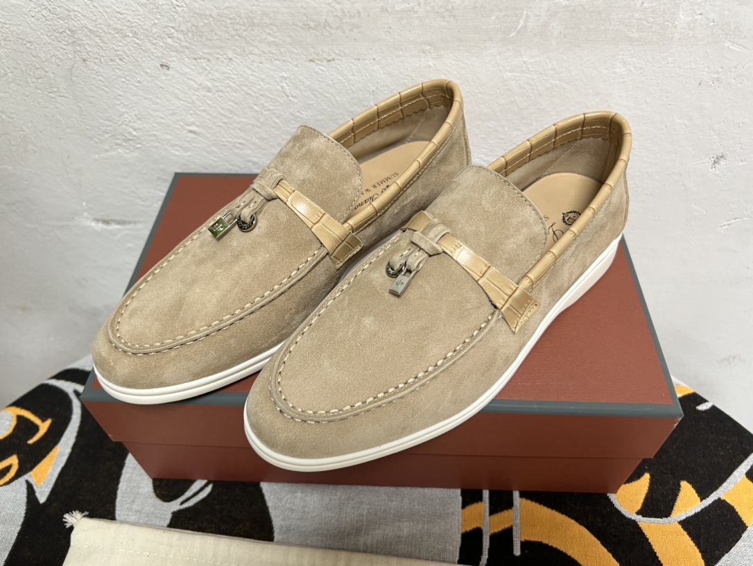 Loro Piana shoes 162 - vstockx