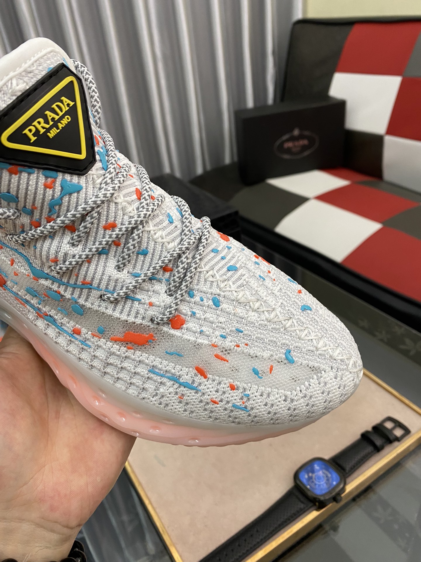 Prada Low Top sneaker 16 - vstockx