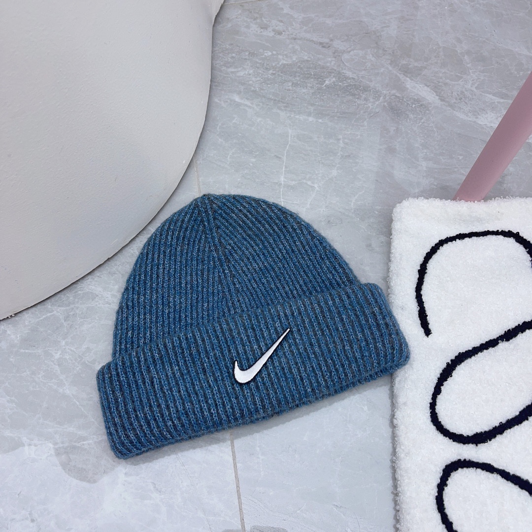 Streetwear Hat Nike 329154 - vstockx