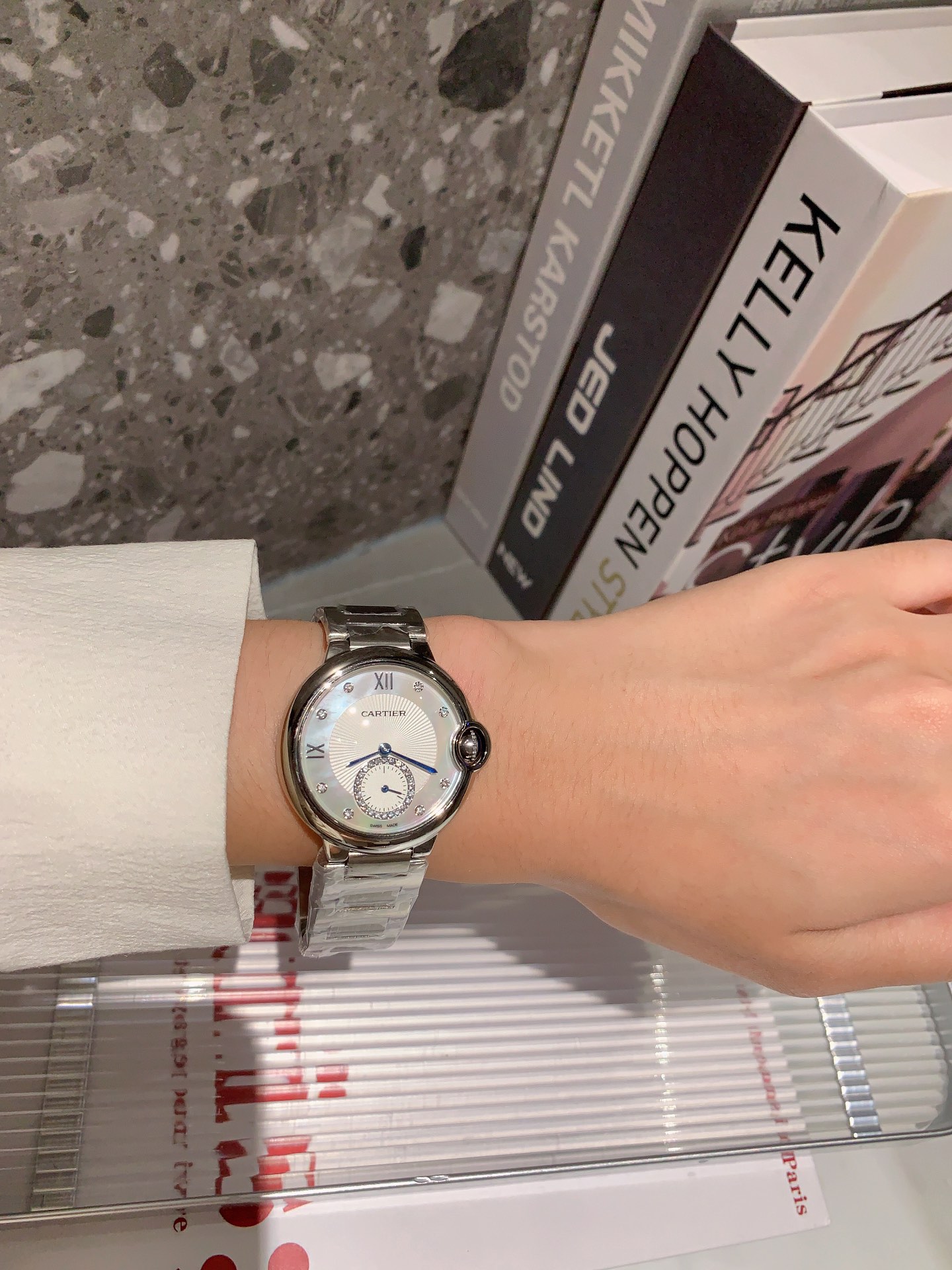 Watches Cartier 322110 size:33 mm - vstockx