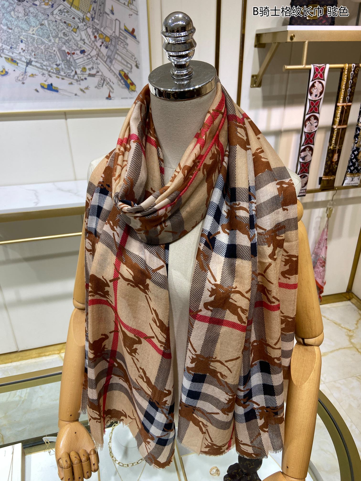 Streetwear Scarf BURBERRY 329293 size�?0*200cm - vstockx