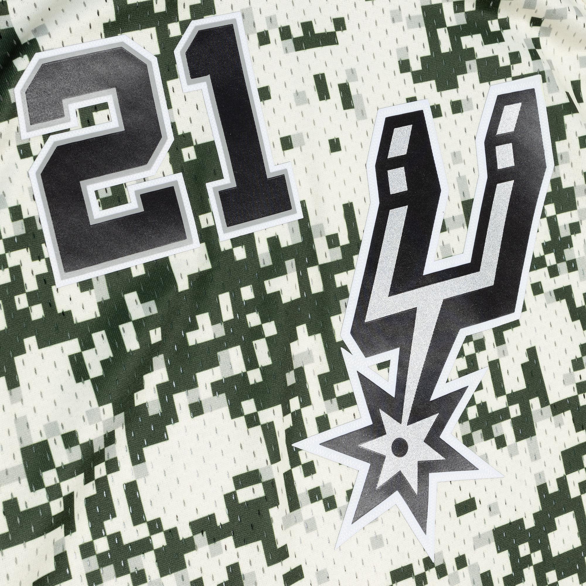 Tim Duncan San Antonio Spurs Mitchell & Ness 2013/14 Swingman Jersey - Camo - vstockx