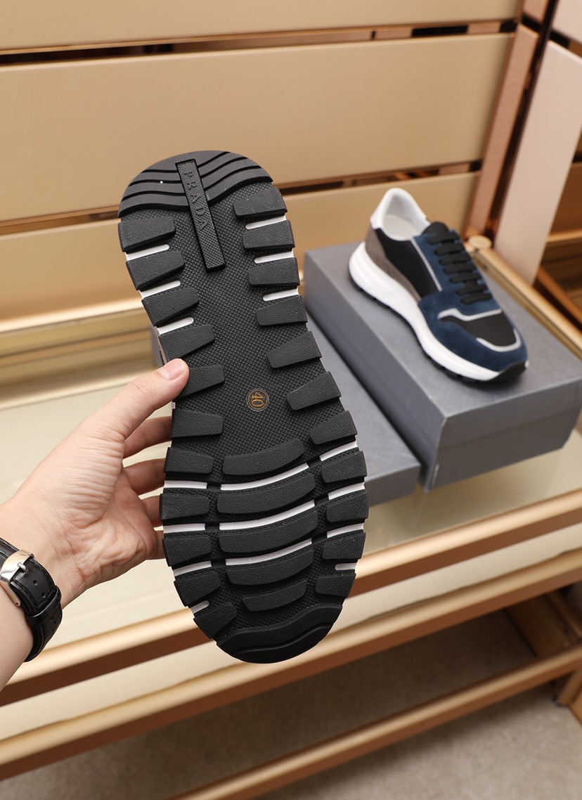 Prada Low Top sneaker 27 - vstockx