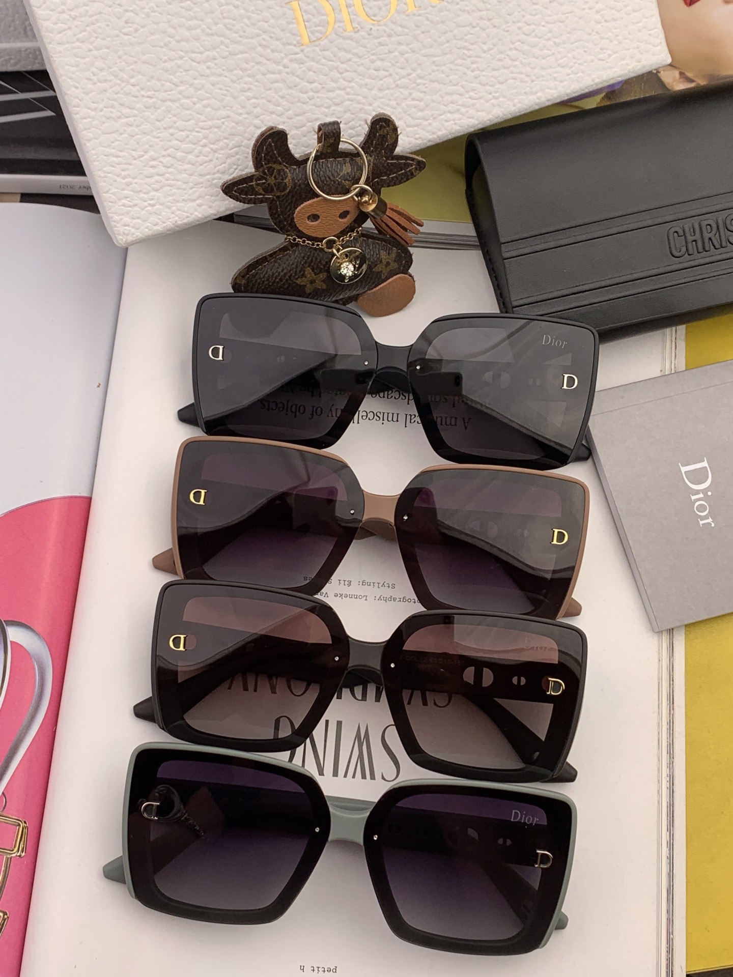 sunglasses Dior CD1228 - vstockx