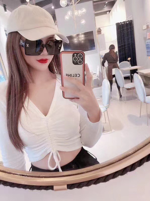 Sunglasses Louis Vuitton L8270 - vstockx