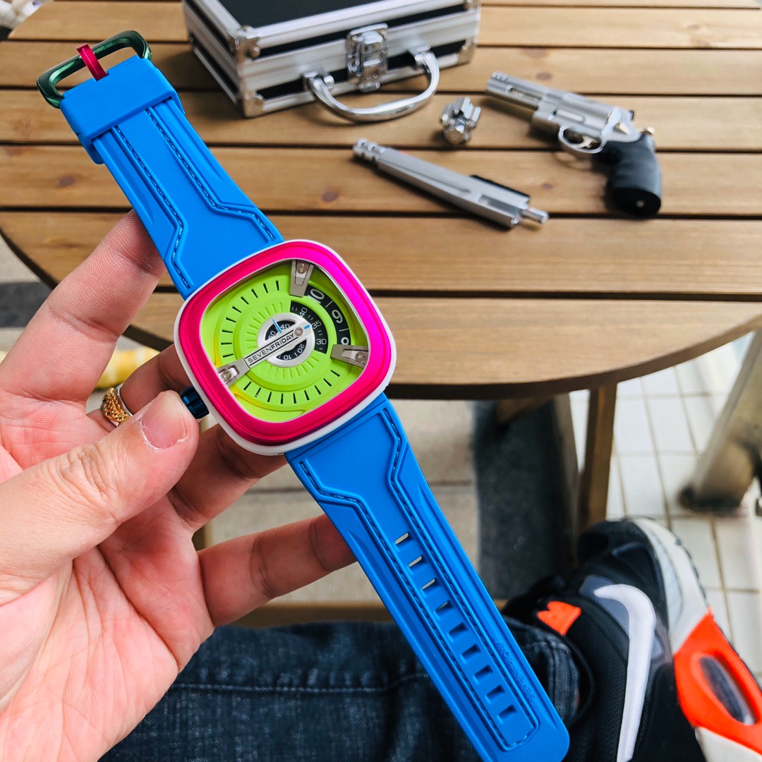 Watches Seven Friday 322800 size:47*13 mm - vstockx