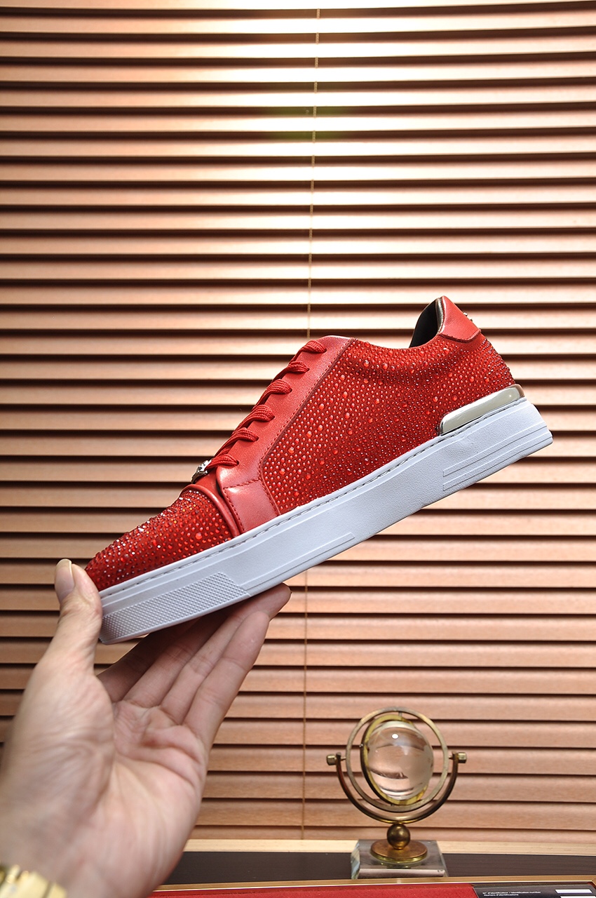Philipp Plein Low Top Sneakers 7 - vstockx