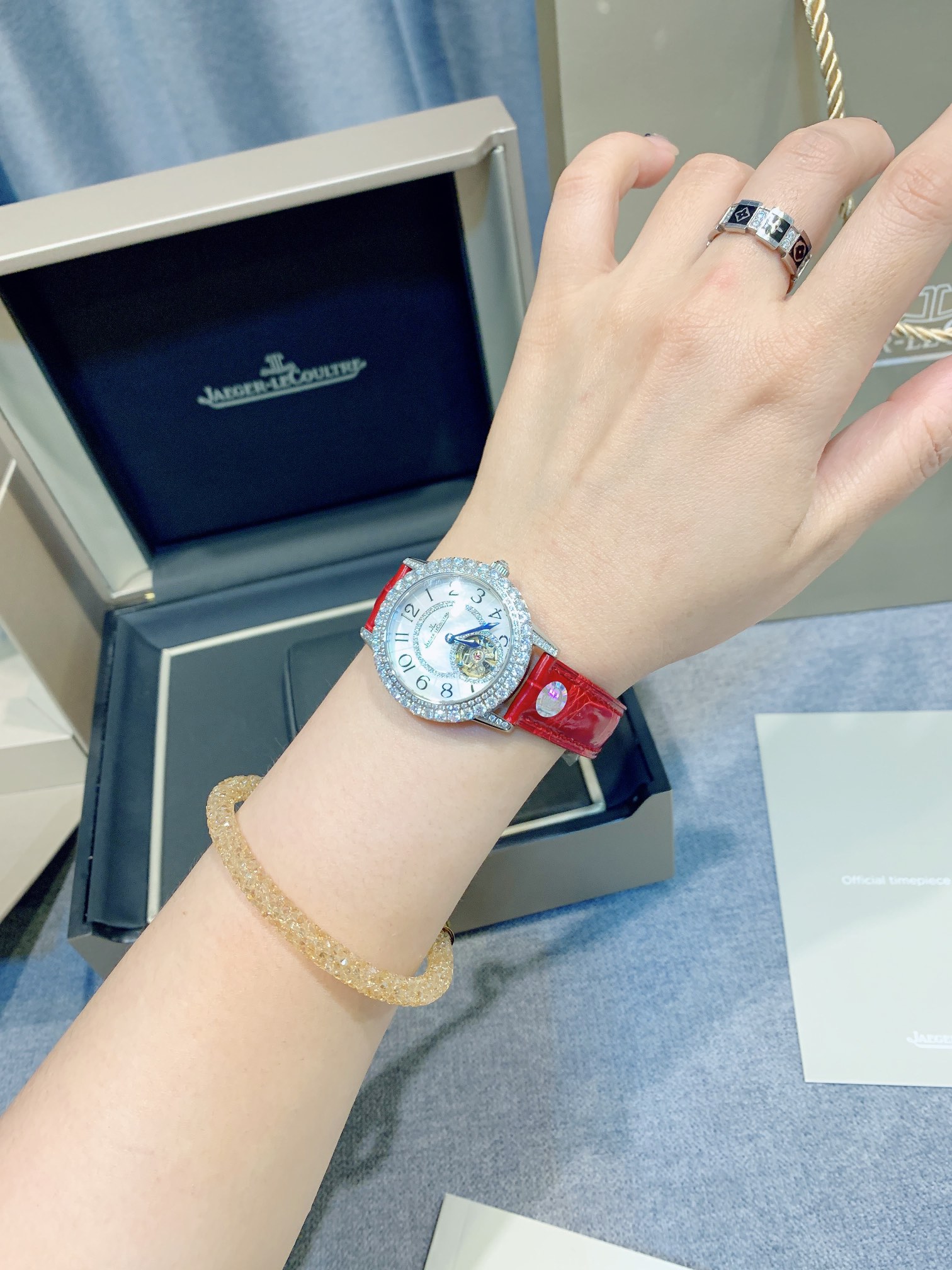 Watches Jaeger-LeCoultre 322246 size:34*11 mm - vstockx