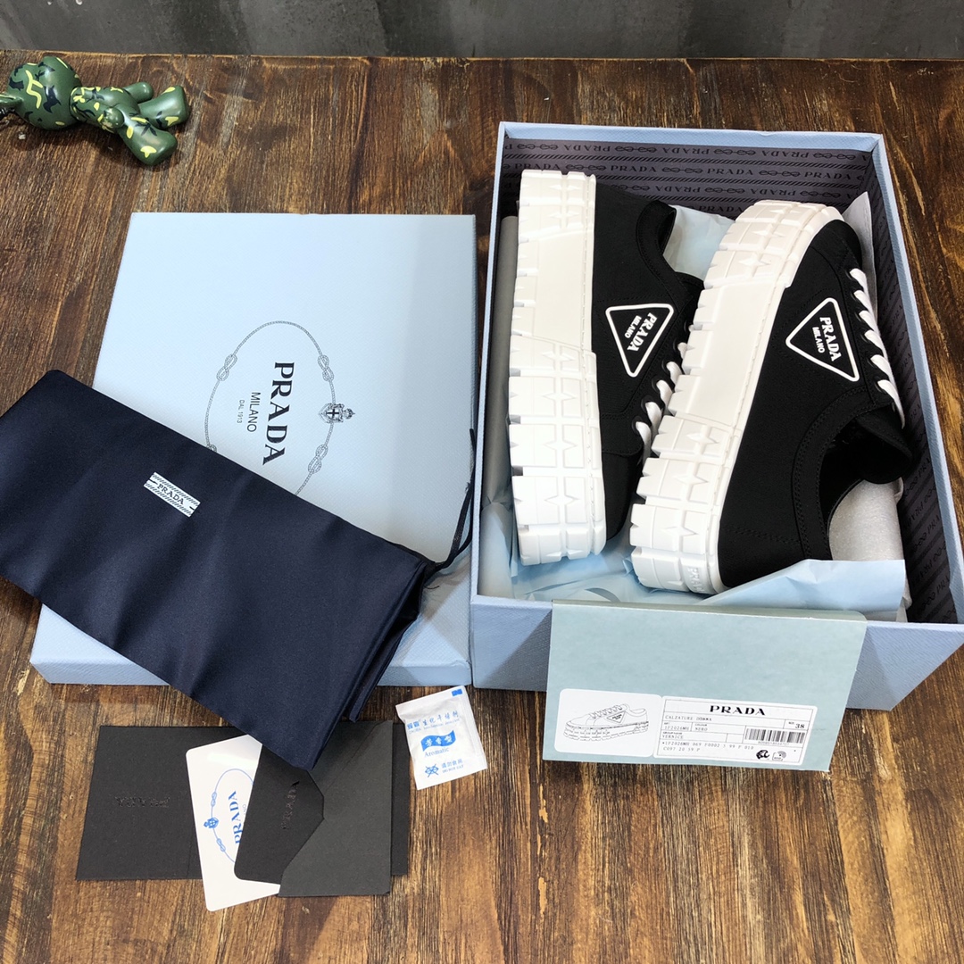 Prada Double Wheel sneaker 5 - vstockx