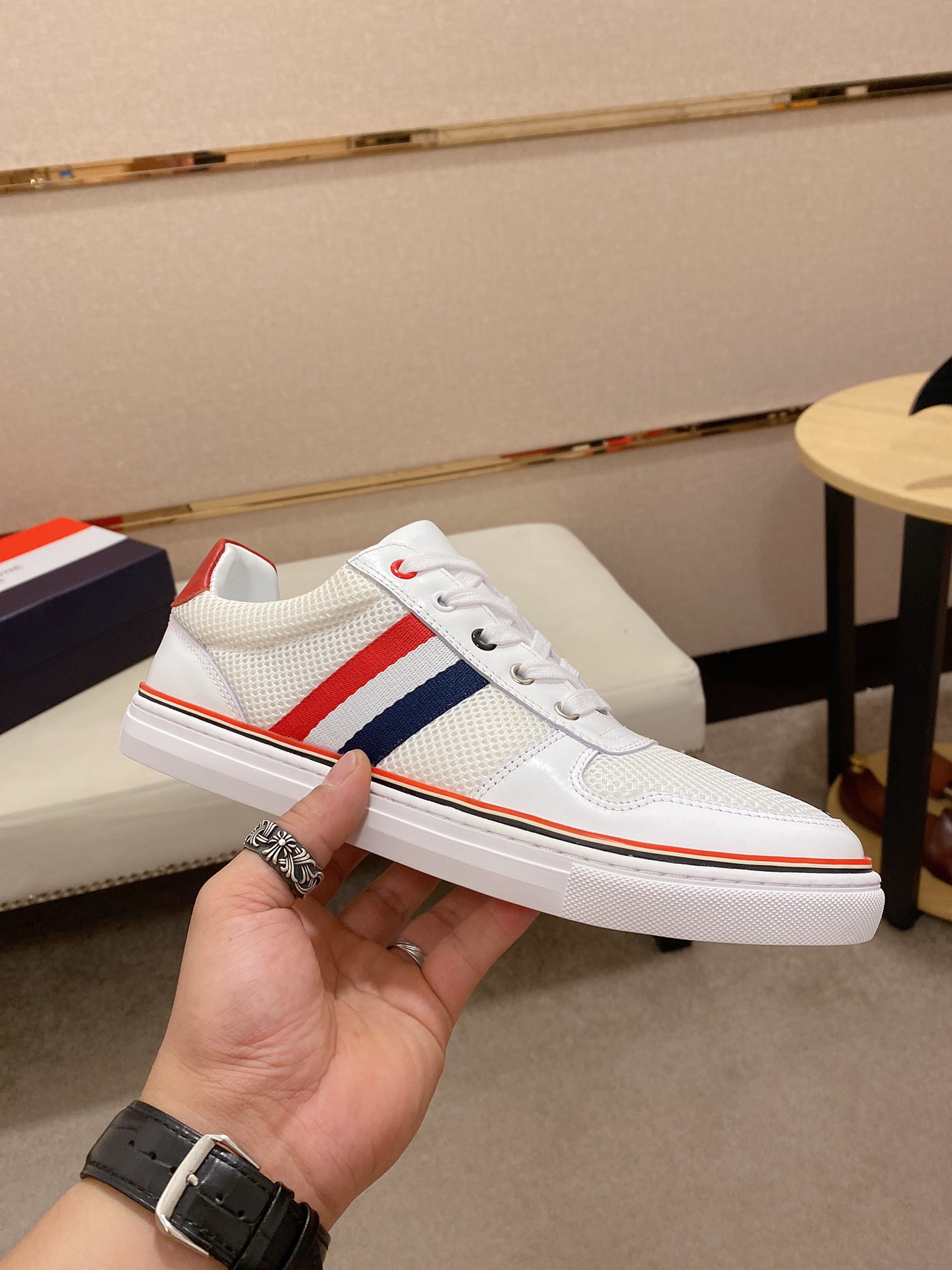 Thom Browne Low Top Sneaker 15 - vstockx