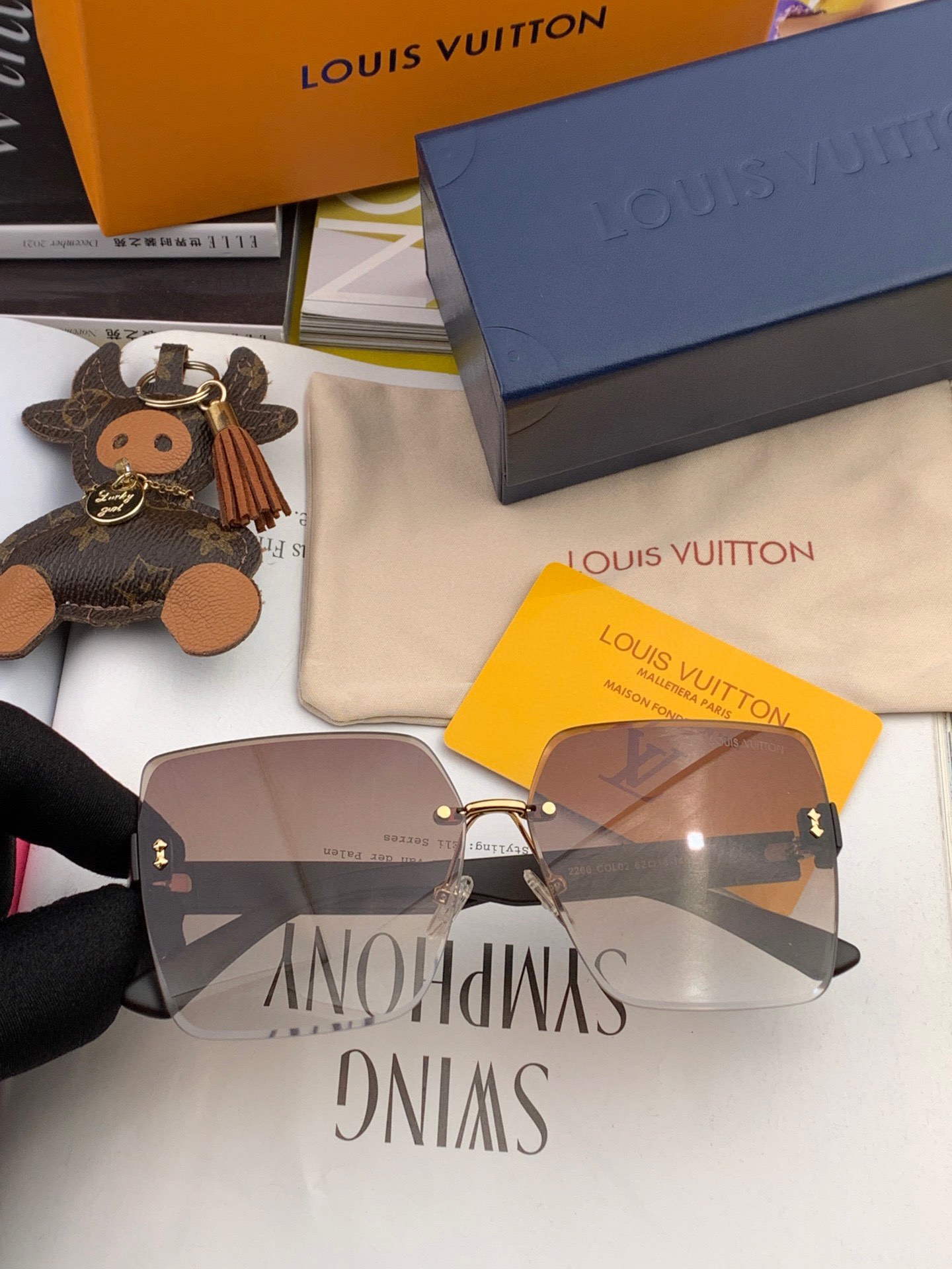 Sunglasses Louis Vuitton L6226 - vstockx