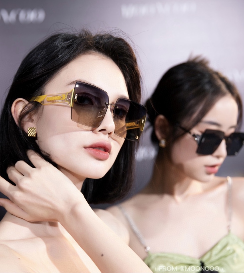 Sunglasses Louis Vuitton CH3191 - vstockx