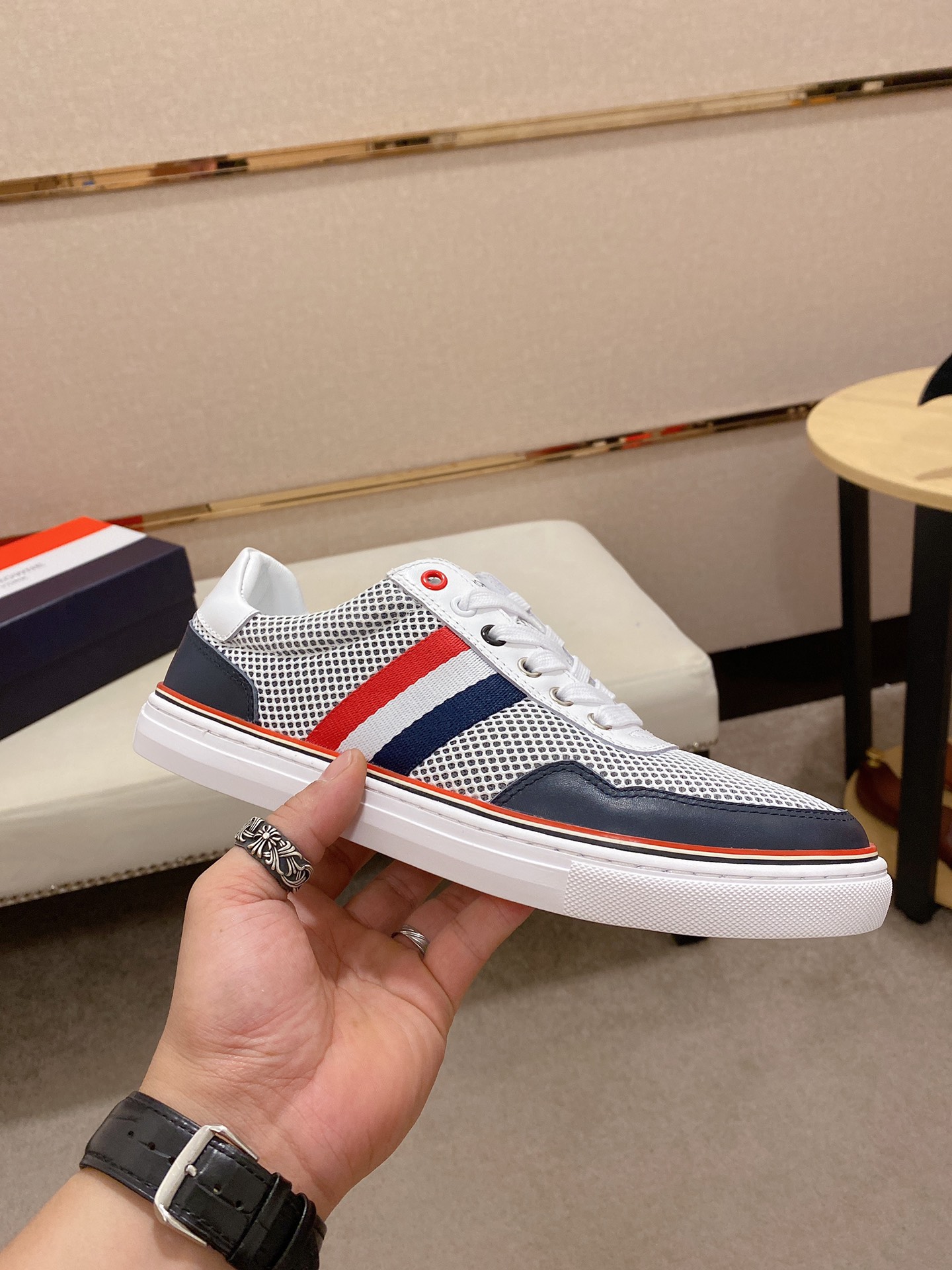 Thom Browne Low Top Sneaker 14 - vstockx