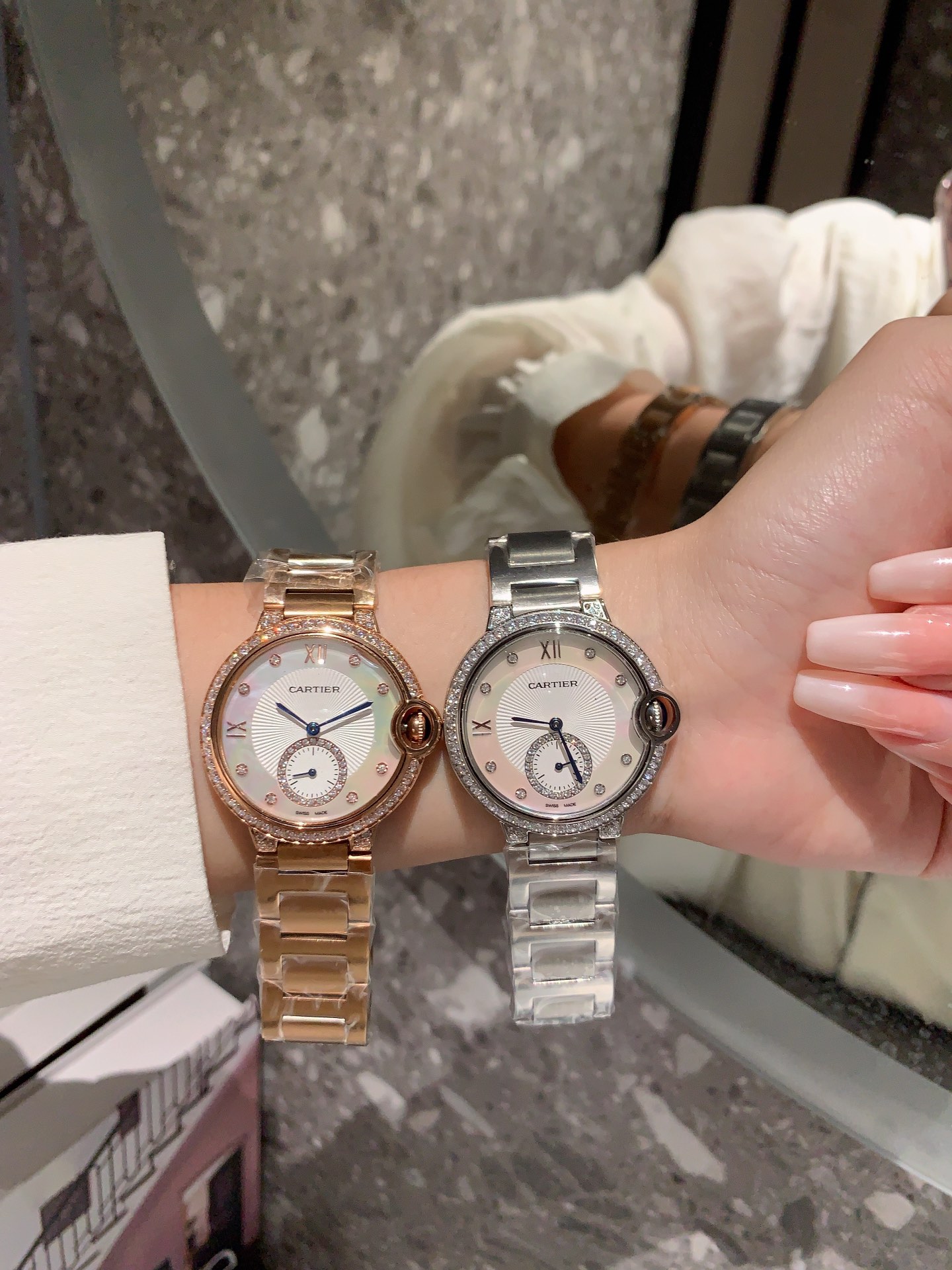 Watches Cartier 322109 size:33 mm - vstockx