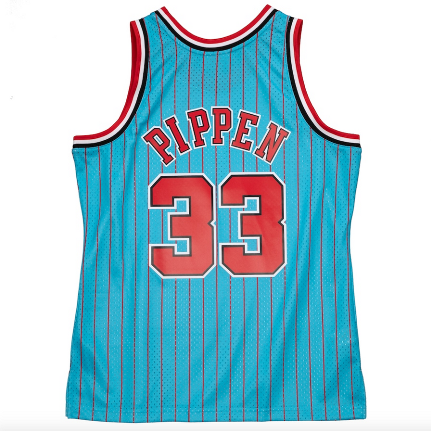 Men's Mitchell & Ness Scottie Pippen Blue Chicago Bulls 1995-96 Hardwood Classics Reload 2.0 Swingman Jersey - vstockx