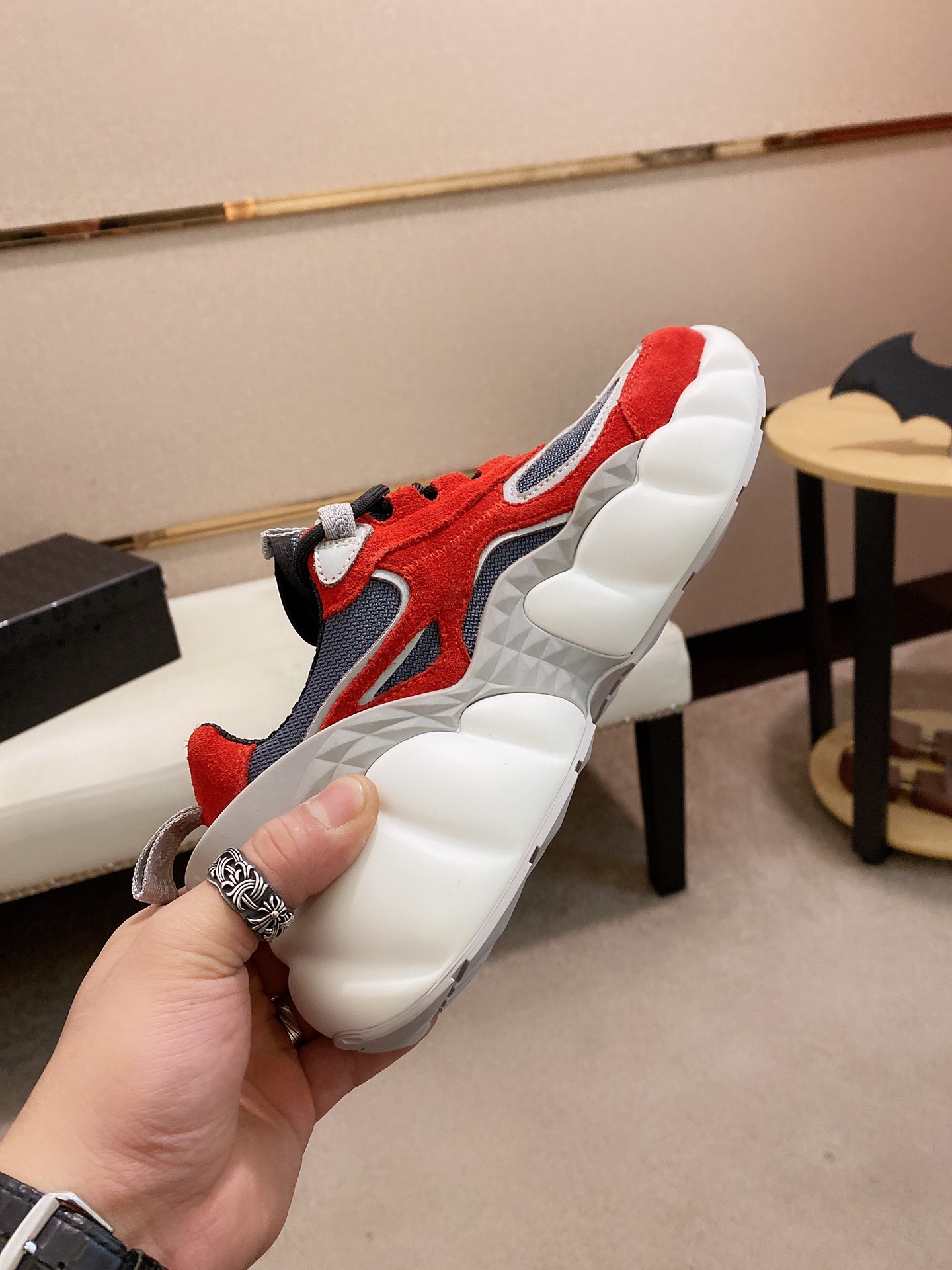 MCM Low Top Logo Lace-up Sneakers 7 - vstockx