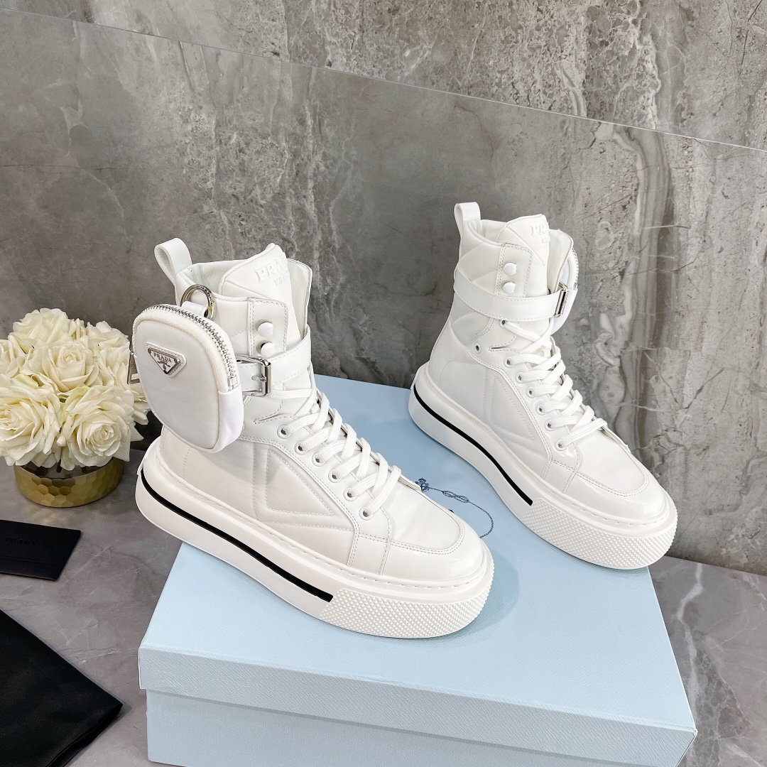 Prada Boots Women 31 - vstockx