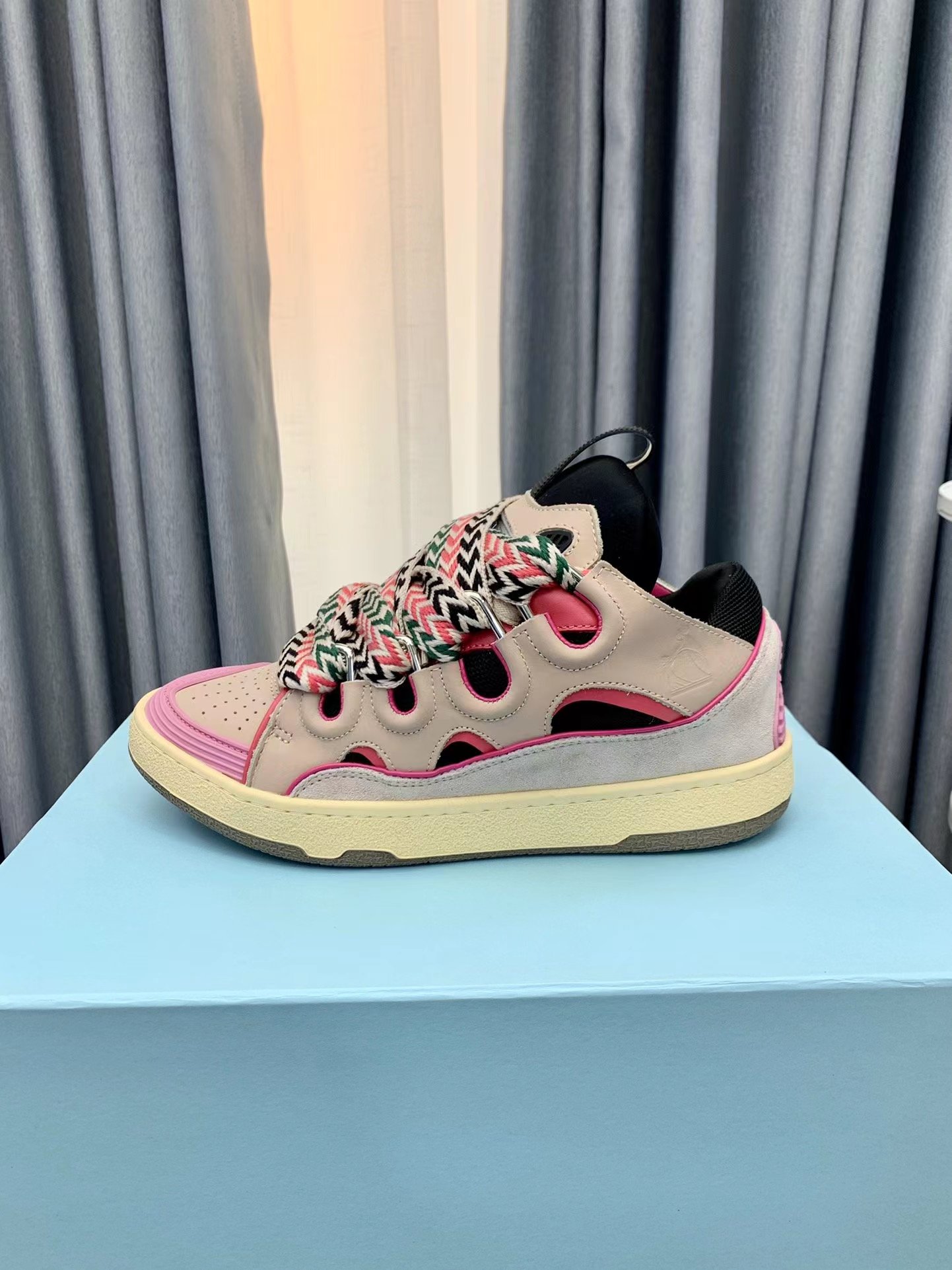 Lanvin Curb Sneaker - vstockx