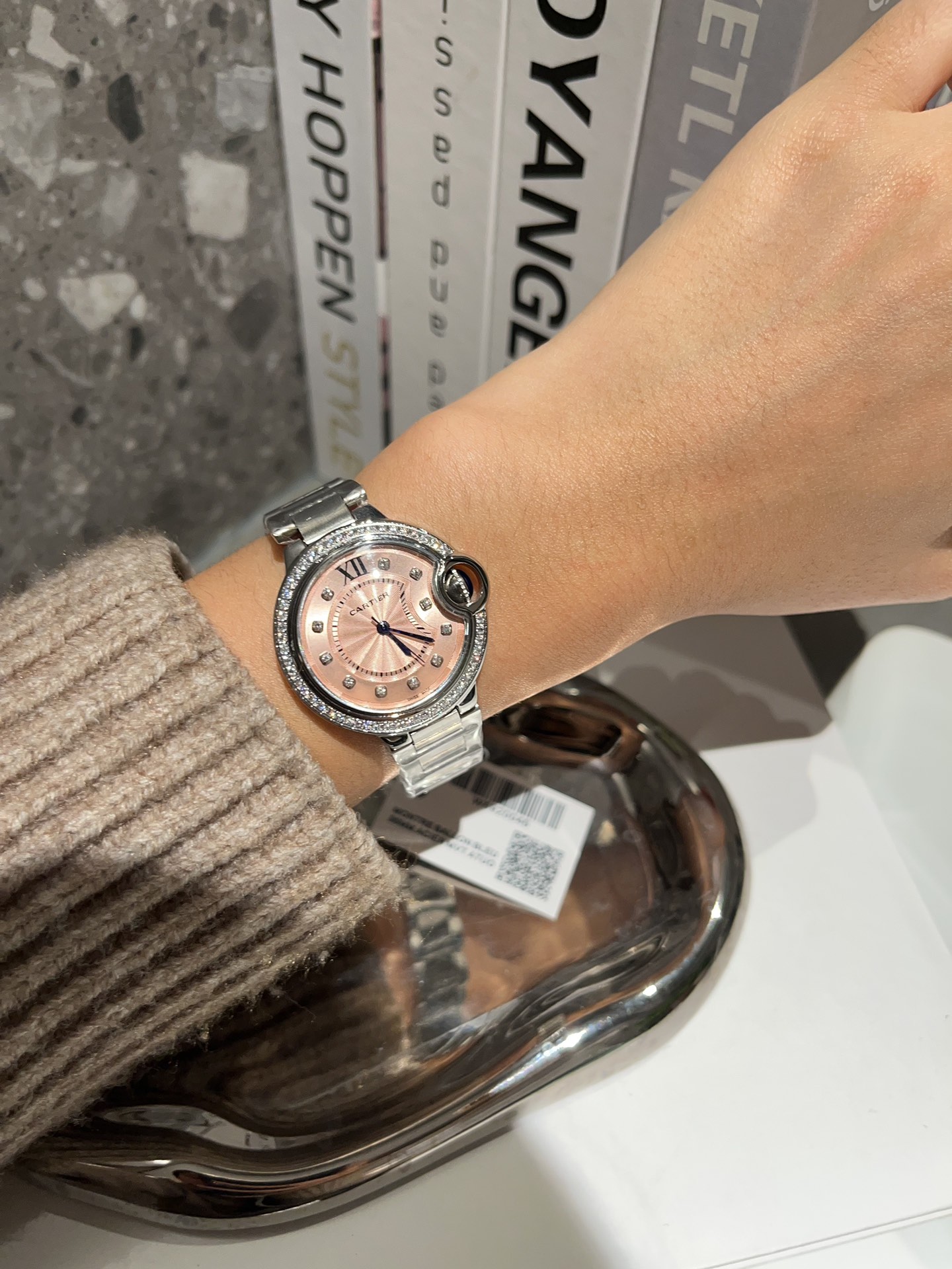 Watches Cartier 322173 size:33 mm - vstockx