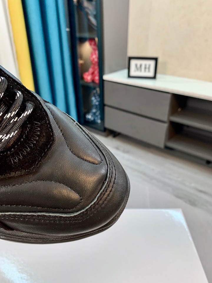 Moncler Low Top Sneaker 3 - vstockx
