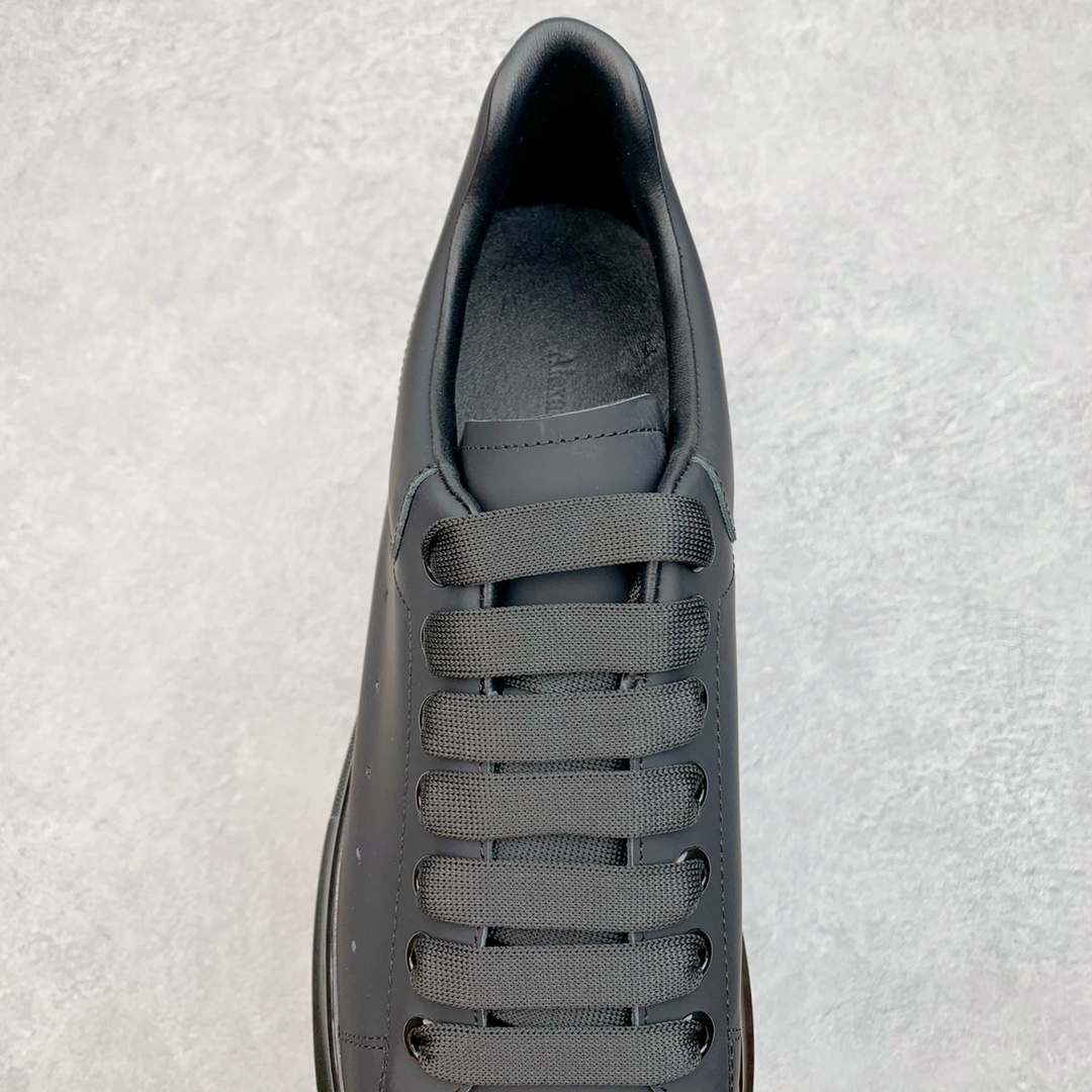 Alexander McQueen Oversized Black - vstockx