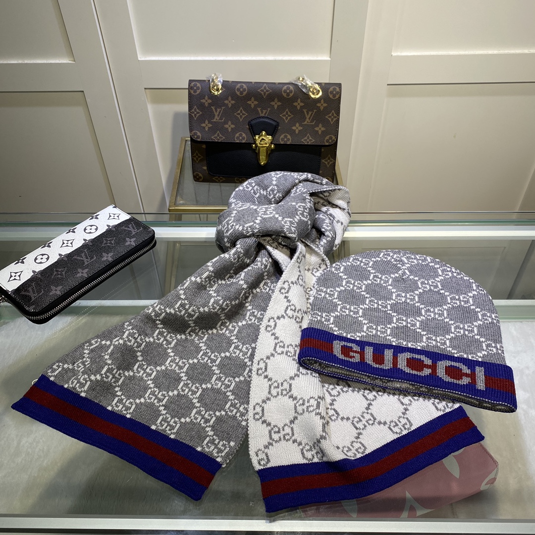 Hat & Scarf Gucci 1 - vstockx