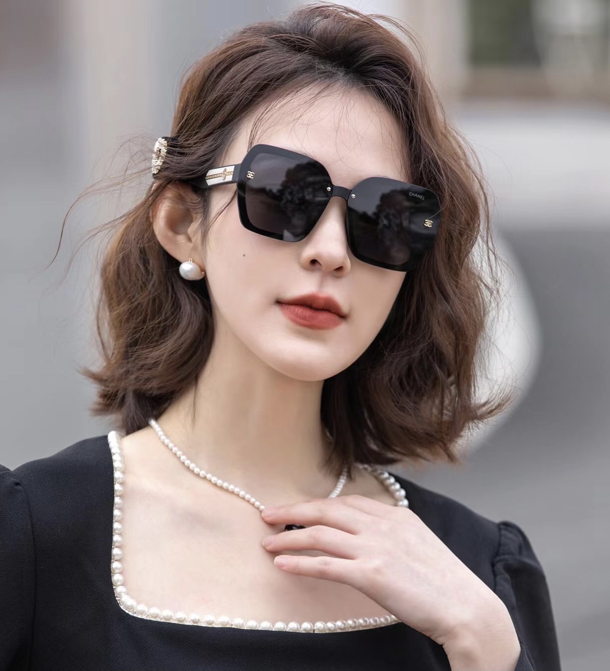 Sunglasses Chanel CH1598 - vstockx