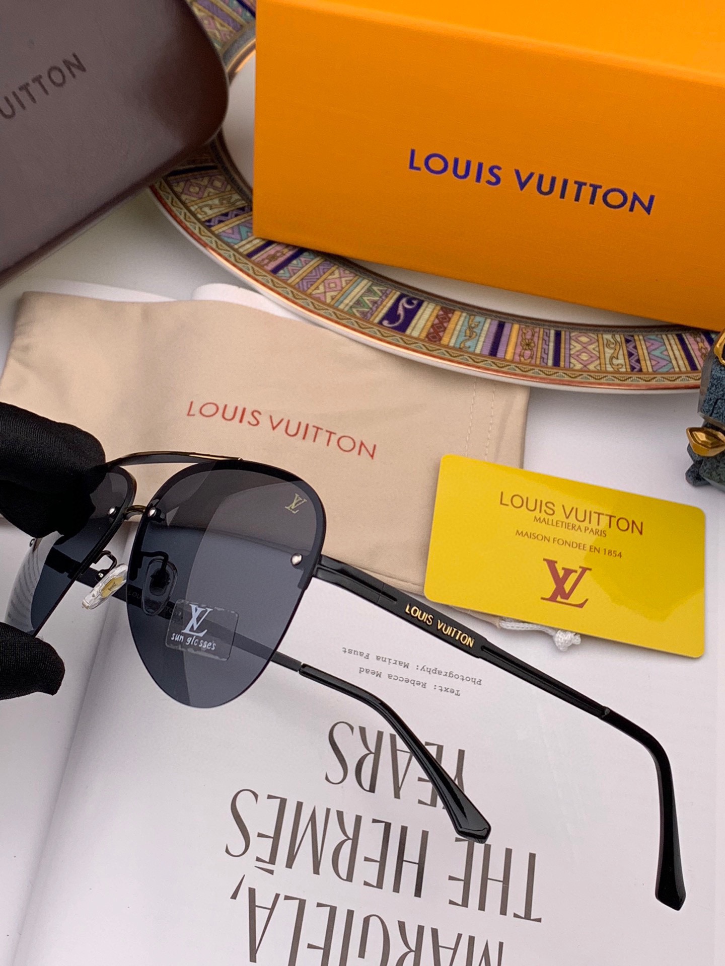 Sunglasses LOUIS VUITTON L09 - vstockx