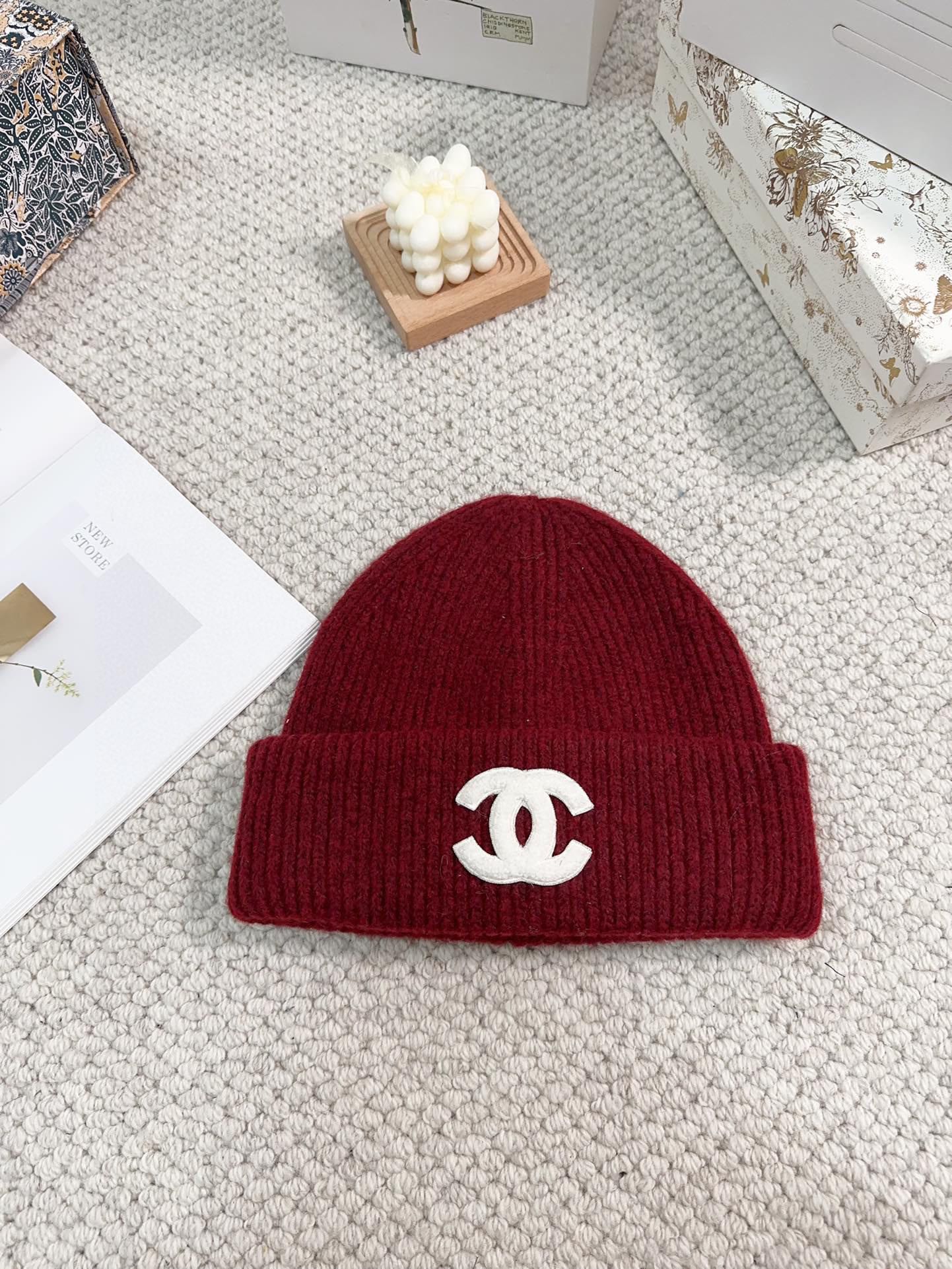 Streetwear Hat Chanel 329318 - vstockx