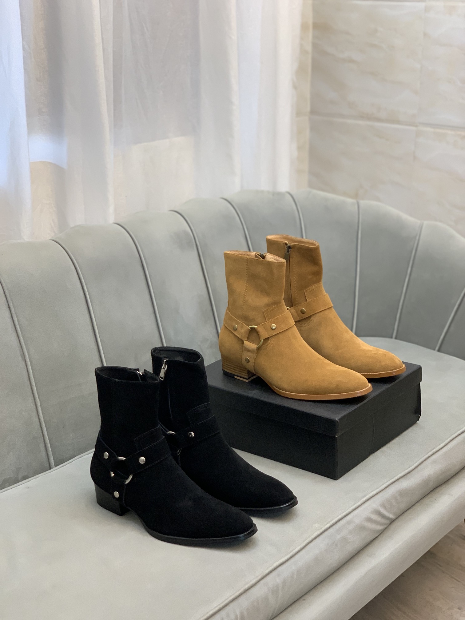 Saint Laurent Boots 2 - vstockx