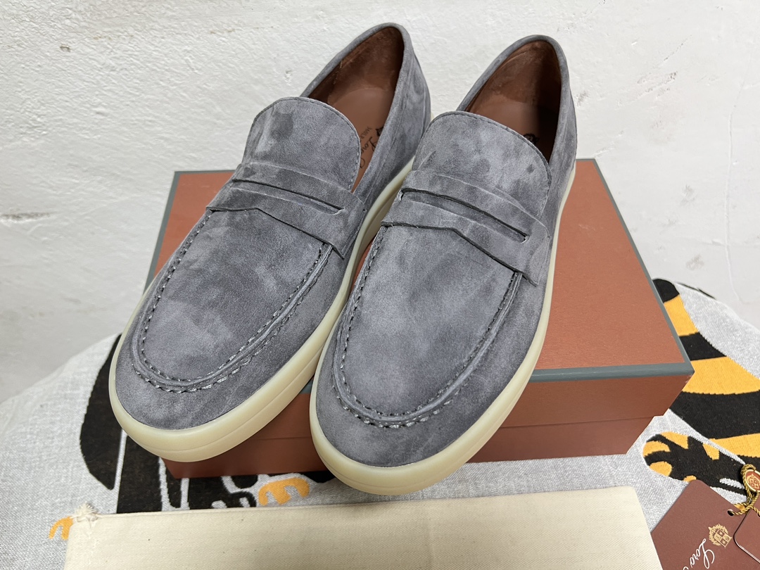 Loro Piana shoes 273 - vstockx