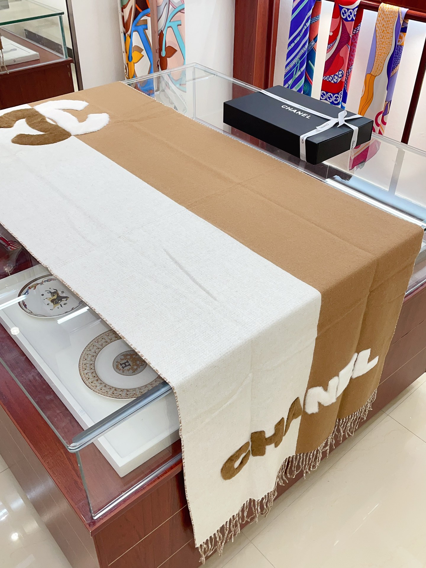 Streetwear Scarf CHANEL 328787 SIZE:70*200cm - vstockx