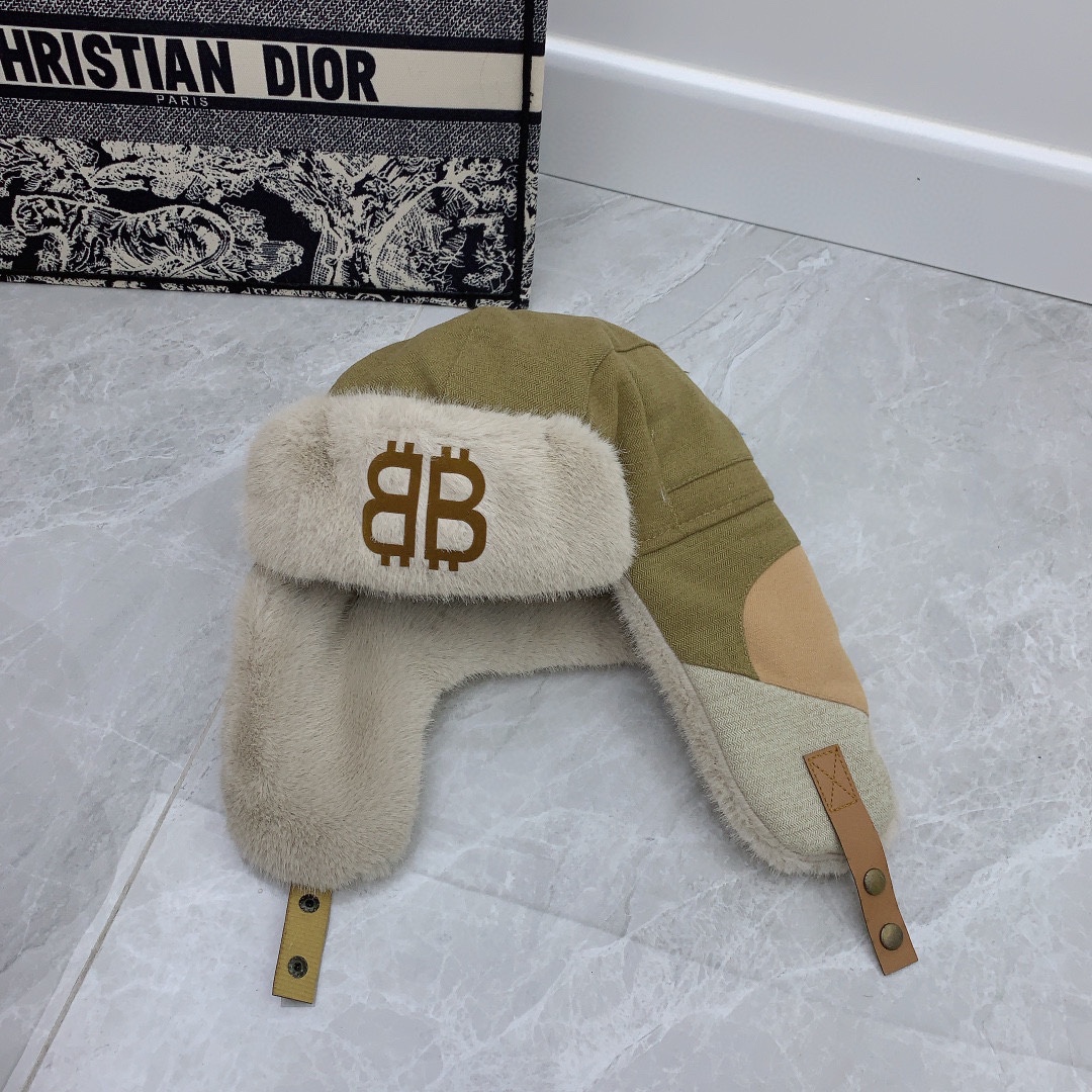 Streetwear Hat balenciaga 328905 - vstockx