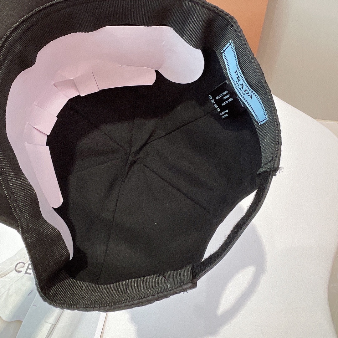 Streetwear Hat Prada 329046 - vstockx