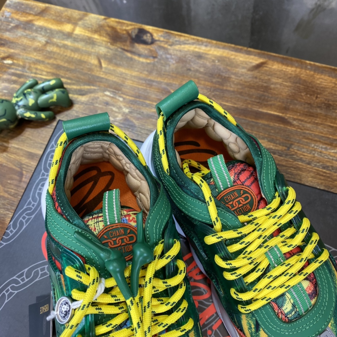 Versace Chain Reaction Sneaker 19 - vstockx