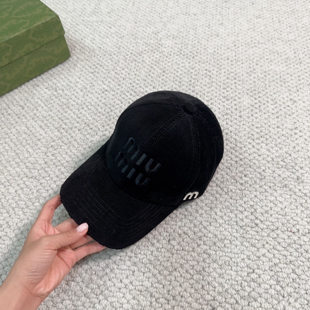 Streetwear Hat Miu 329310 - vstockx