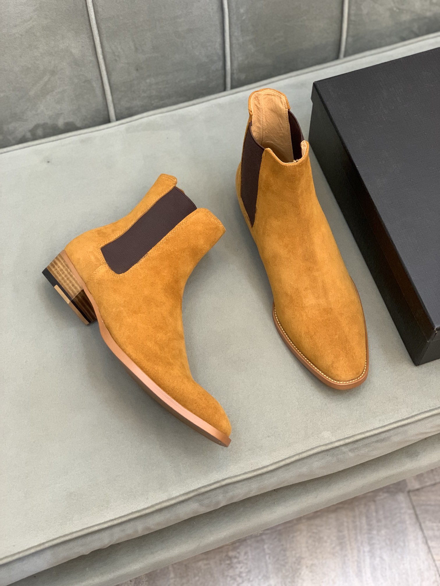 Saint Laurent Boots 12 - vstockx