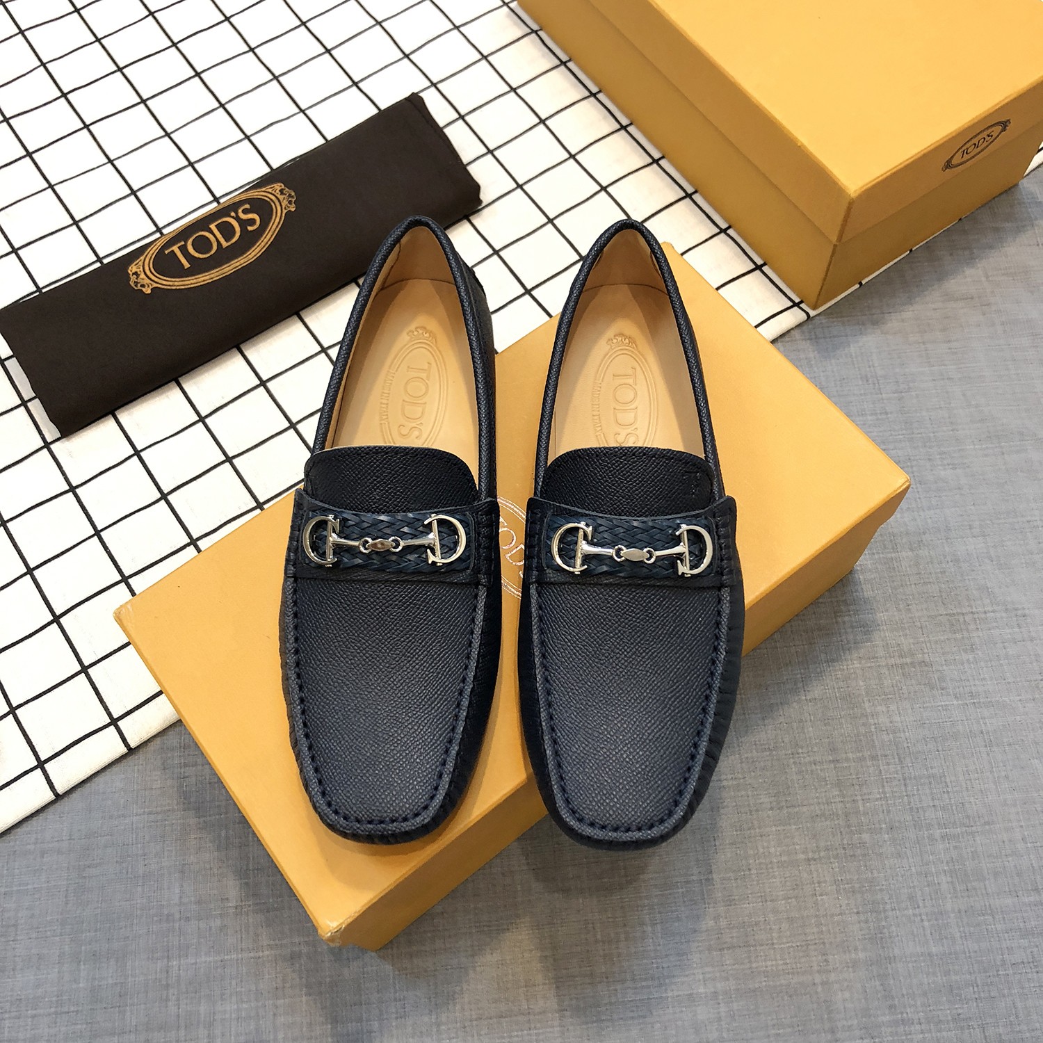 TOD'S Loafers 1 - vstockx