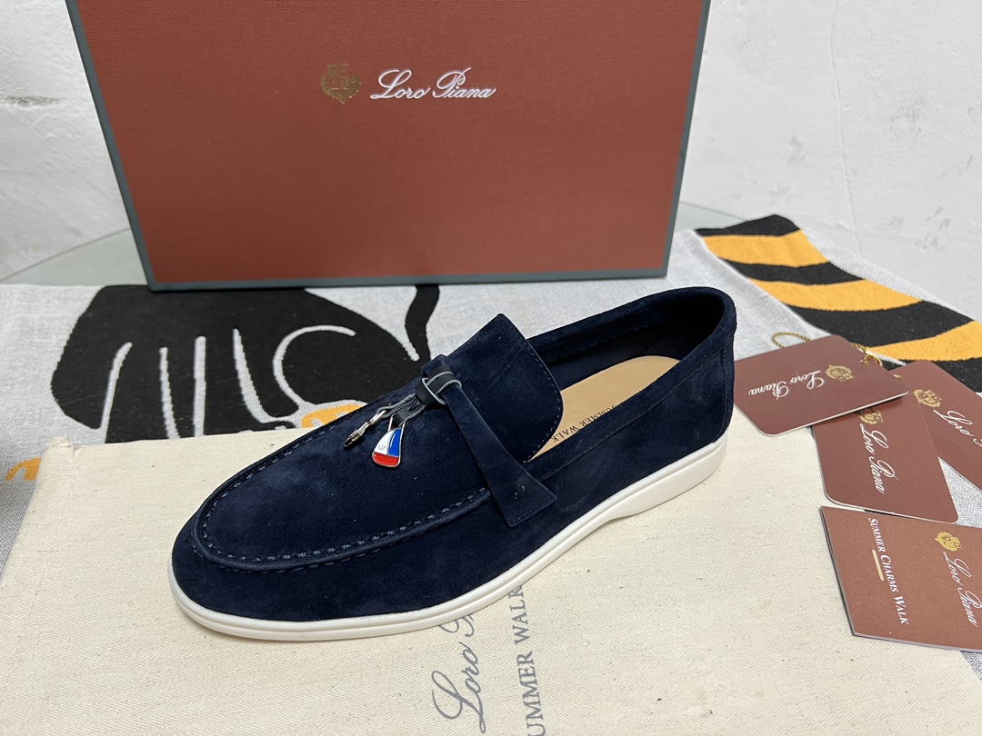 Loro Piana shoes 297 - vstockx