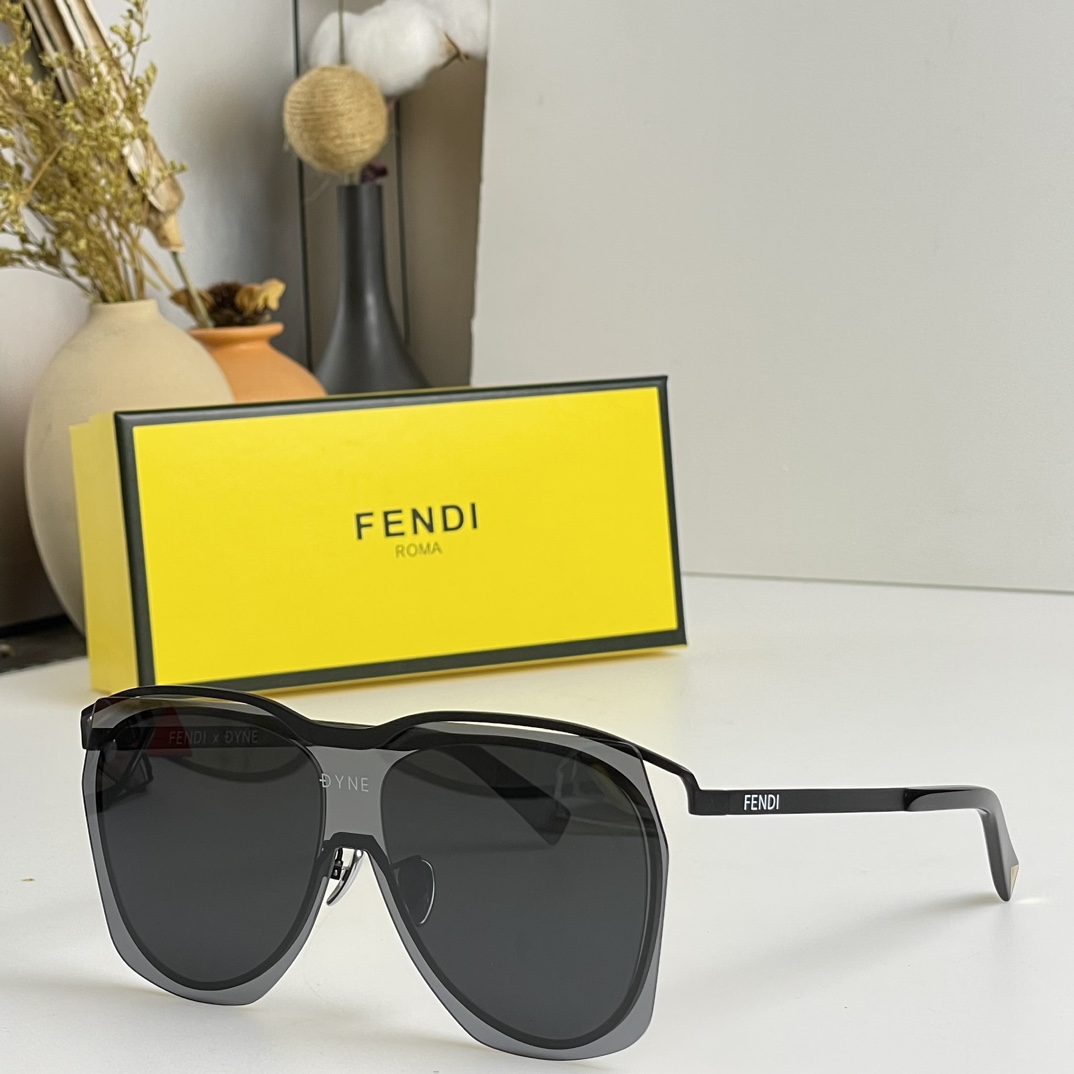 Sunglasses Fendi MODEL��FF 0187/S SIZE��58��13-140 - vstockx